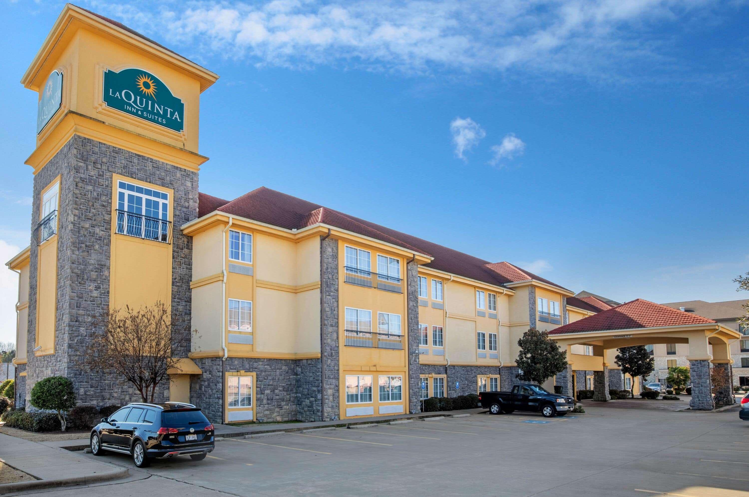 La Quinta By Wyndham Conway Hotel Exterior photo